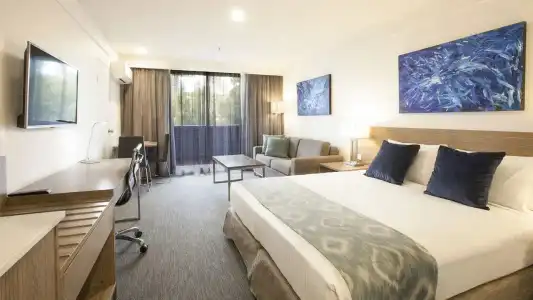 Metro Aspire, Sydney - 30