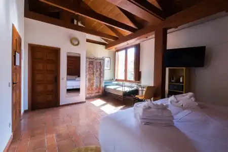 Cetina Palacio Ayala Berganza. - 25