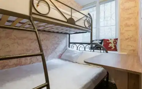 Winterfell on Chistykh Prudakh - 32