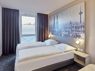 B&B Köln-West - 55