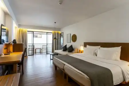 Sunprime Kamala Beach - 71