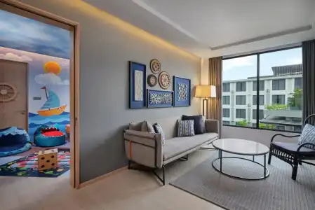 Four Points by Sheraton Phuket Patong Beach Resort - 95