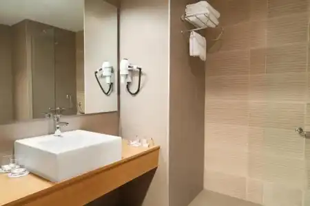 Ramada by Wyndham Podgorica - 41