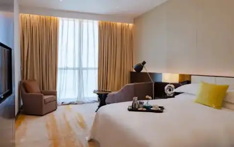 Johari Rotana - 68
