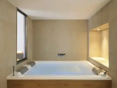 Mercure Avignon TGV et Spa - 63