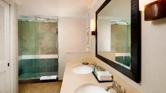 Moana Surfrider, A Westin Resort & Spa, Waikiki Beach - 83