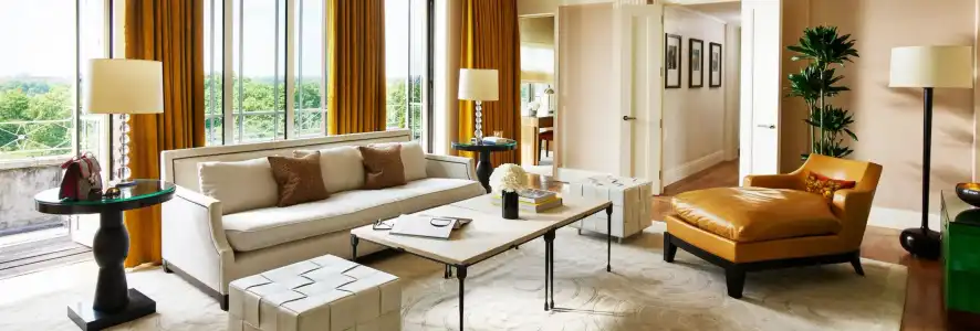 The Dorchester - 121