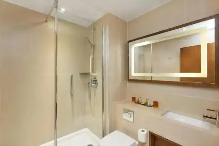 DoubleTree by Hilton London - Hyde Park - 62