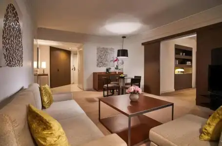 Hyatt Regency - 73