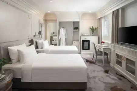 Kingston Suites - 22