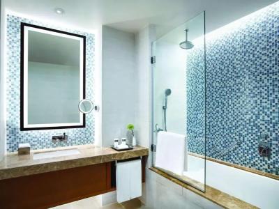 Swissôtel Al Ghurair - 18