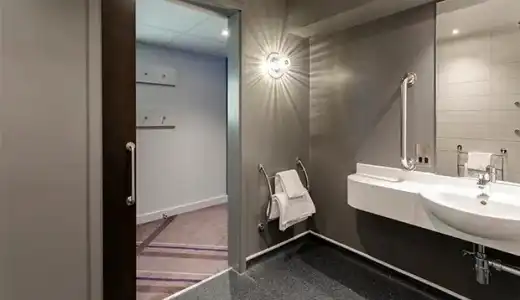 Premier Inn London Tottenham Hale - 38