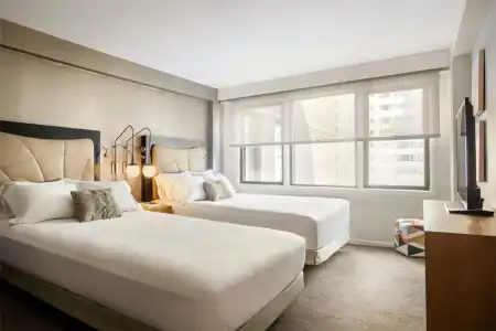 The Gardens Sonesta ES Suites New York - 37