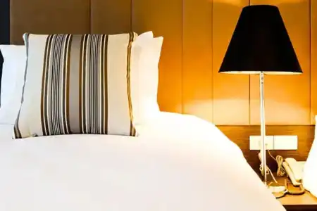 Crystal Suites Suvarnabhumi Airport - 32
