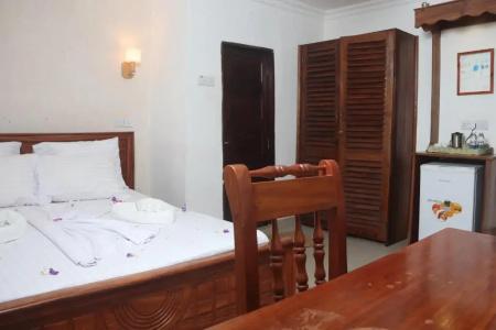 Chukwani Executive Inn - 4