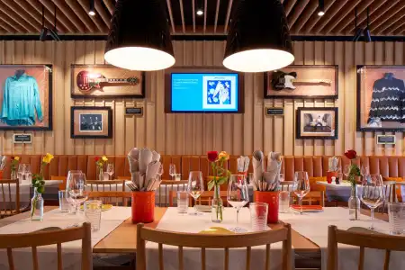 Hard Rock Davos - 25