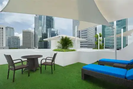 Le Meridien Jakarta - 76