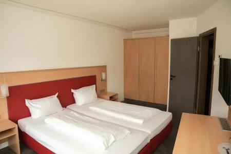 Offenbacher Hof - 66