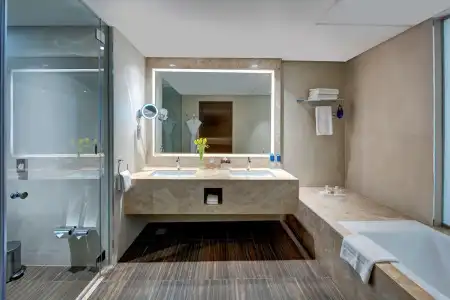 Radisson Blu Ajman - 42