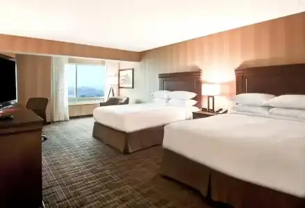 DoubleTree Fallsview Resort & Spa by Hilton Niagara Falls - 32