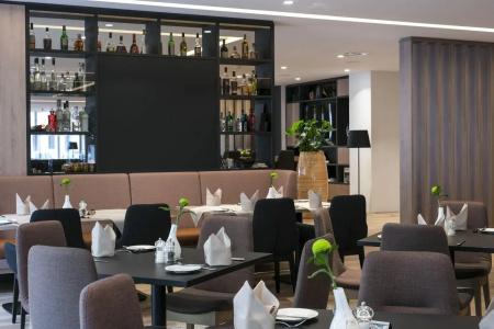 DoubleTree by Hilton Hannover Schweizerhof - 27