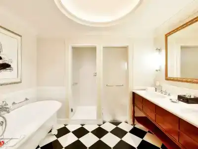 The Savoy - 70