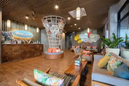 Patong Signature Boutique - 1