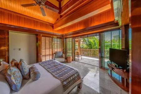 Centara Grand Beach Resort and Villas Krabi - 4