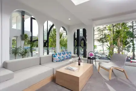 Anona Beachfront Phuket Resort - 77
