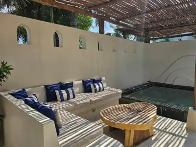 KC Beach Club & Pool Villas - 81