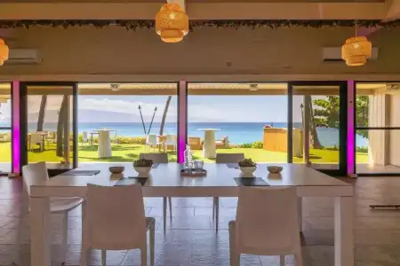 Royal Lahaina Resort & Bungalows - 21