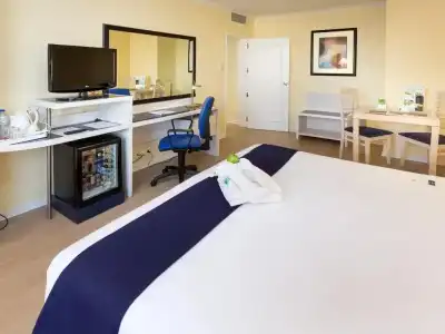 Holiday Inn Lisbon by IHG - 99