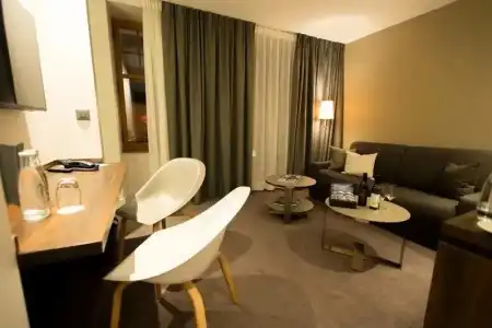Hôtel des Voyageurs - 37