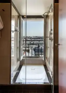 Hôtel du Rond-Point des Champs-Élysées - 88