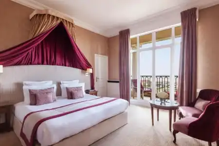 Hôtel Barrière Le Royal Deauville - 69