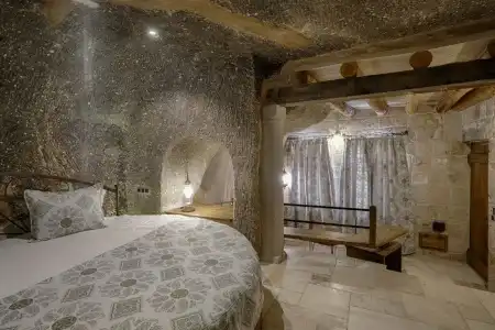 Hera Cave Suites - 142
