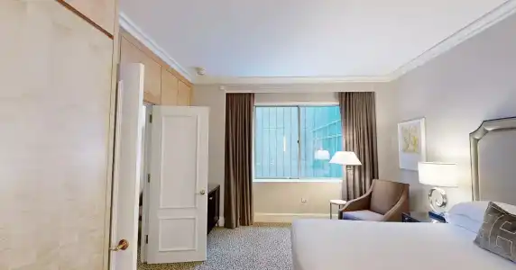Omni Berkshire Place - 93