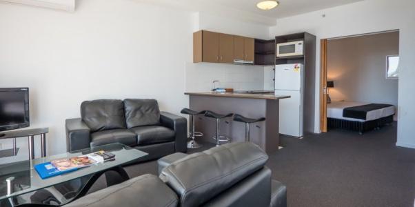 Broadbeach Savannah & Resort - 57
