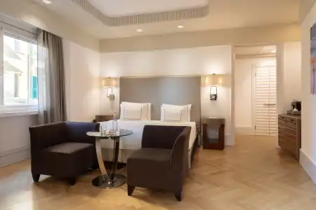 Melia Genova - 27