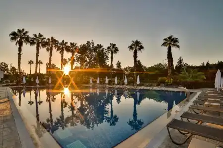 Nashira City Resort - 31