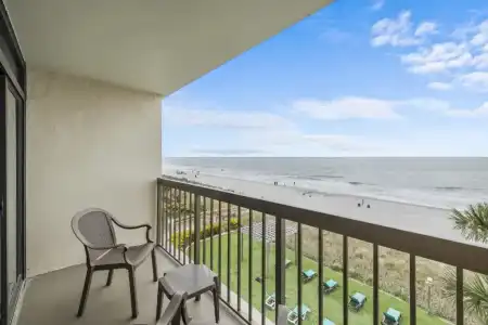 North Shore Oceanfront Resort with Waterpark - 21