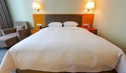 Ramada Plaza by Wyndham Shanghai Pudong Airport - 34