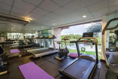 Homm Suites Laguna - 8