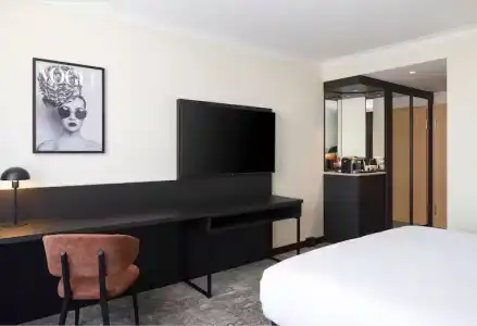 Hilton Dusseldorf - 51