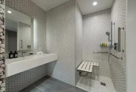 W Bellevue - 51