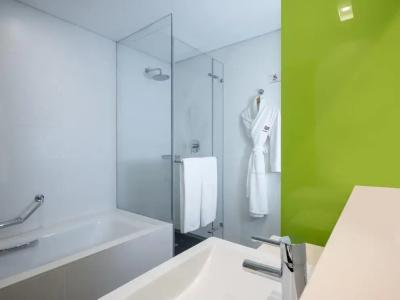Crowne Plaza Tel Aviv City Center by IHG - 42