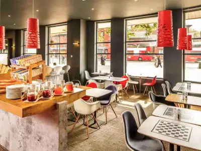 ibis London Stratford - 21