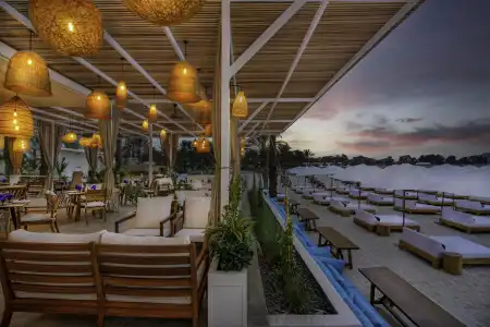 Radisson Blu & Resort, Abu Dhabi Corniche - 19