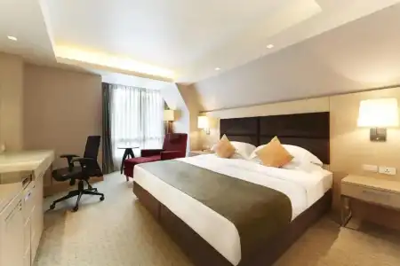 Sora Resort & Suites Sukhumvit - 17