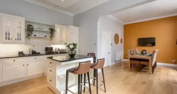 Ten Hill Place - 69